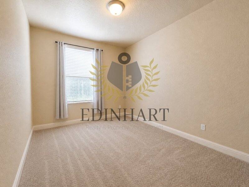 House for rent at 1138 S Simon St, Visalia, CA 93292
