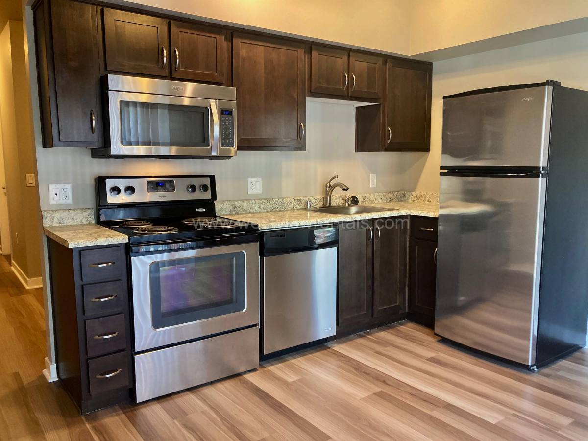 Apartment for rent at 1010 Railroad Ave, Bellingham, WA 98225