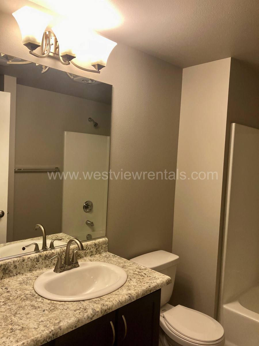 Apartment for rent at 1010 Railroad Ave, Bellingham, WA 98225