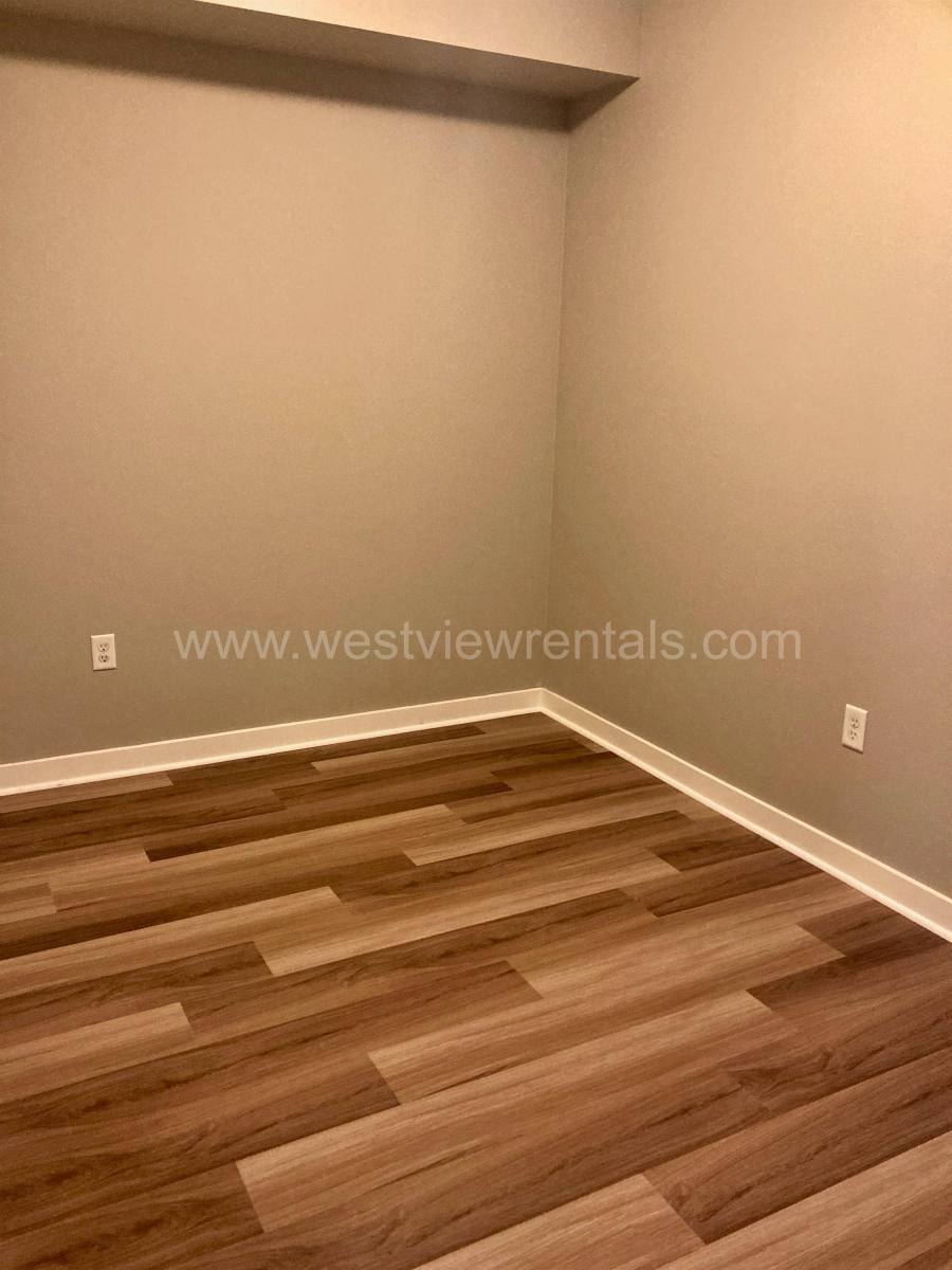 Apartment for rent at 1010 Railroad Ave, Bellingham, WA 98225