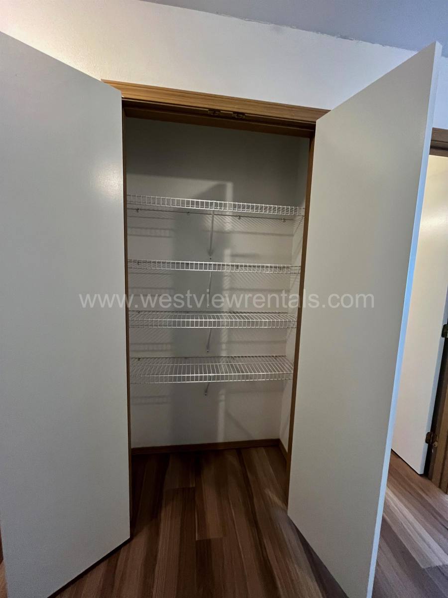 Apartment for rent at 524 32nd St #402, Bellingham, WA 98225