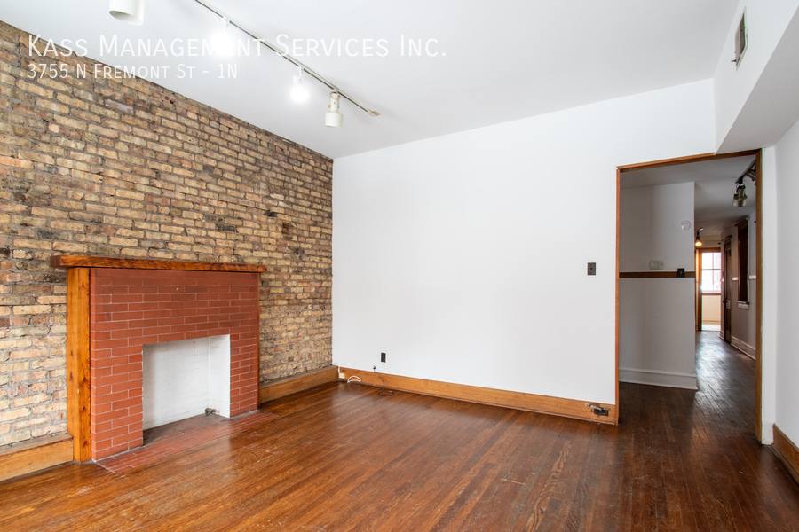 Apartment for rent at 3755 N Fremont St #1N, Chicago, IL 60614