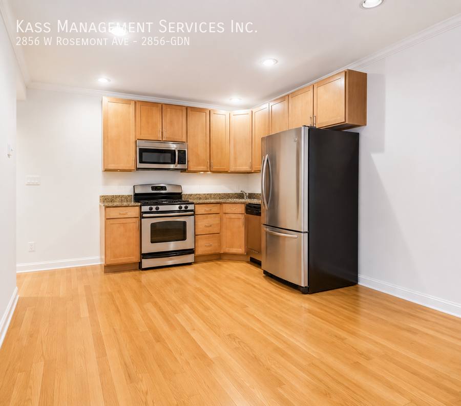 Apartment for rent at 2856 W Rosemont Ave #GDN, Chicago, IL 60659
