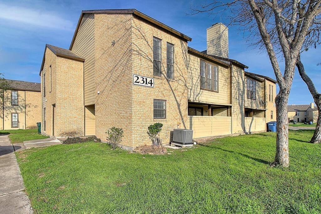 Townhouse for rent at 2314 Capitan Dr #2314A, Corpus Christi, TX 78414