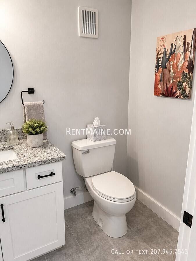 Apartment for rent at 101 Kennebec Rd, Hampden, ME 04444