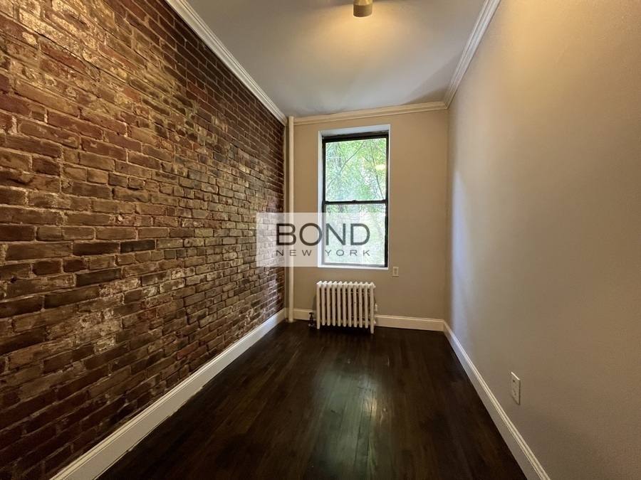 Apartment for rent at 724 Tenth Ave #3A, New York, NY 10019