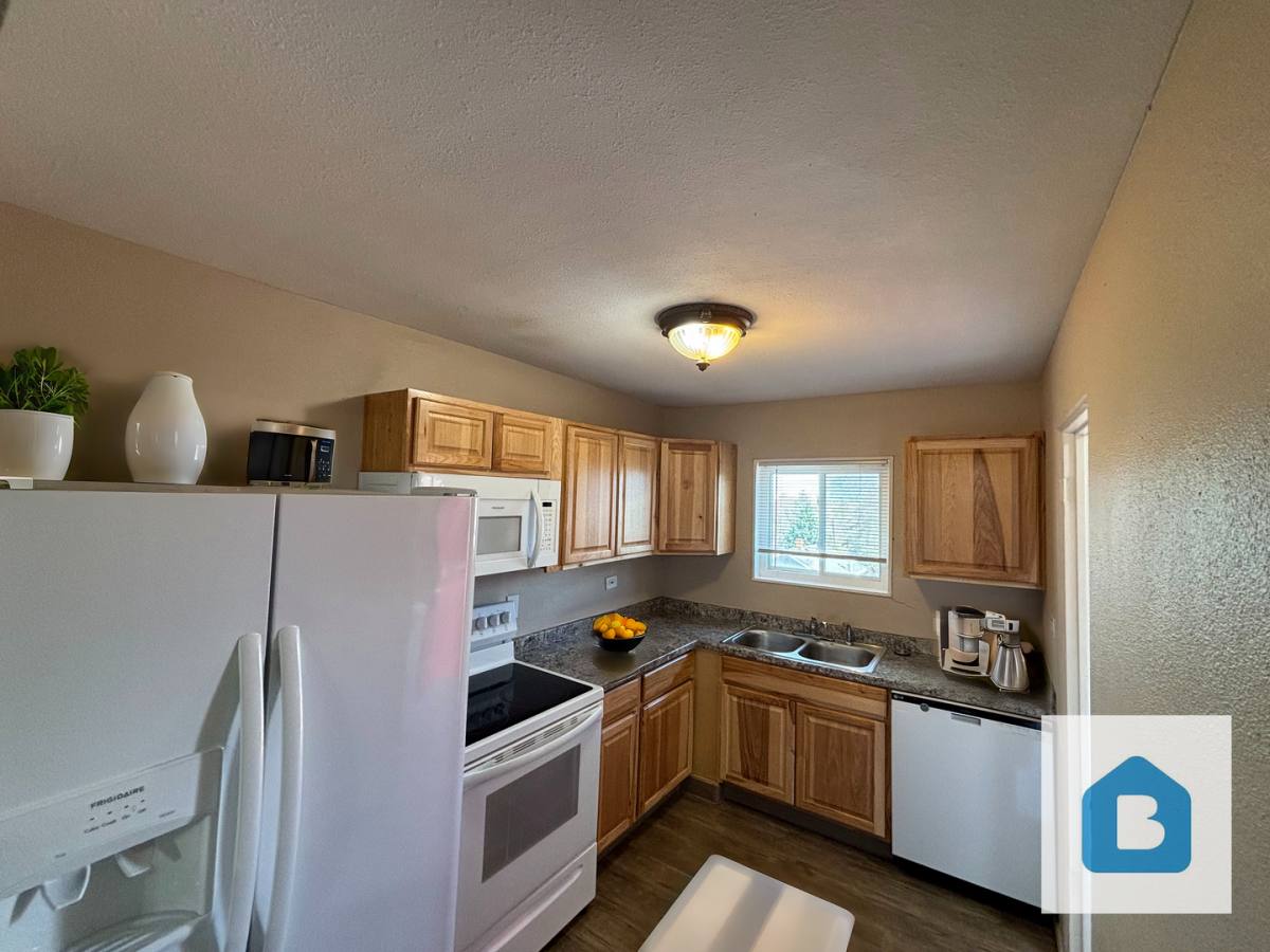 Apartment for rent at 2511 W Uintah St, Colorado Springs, CO 80904