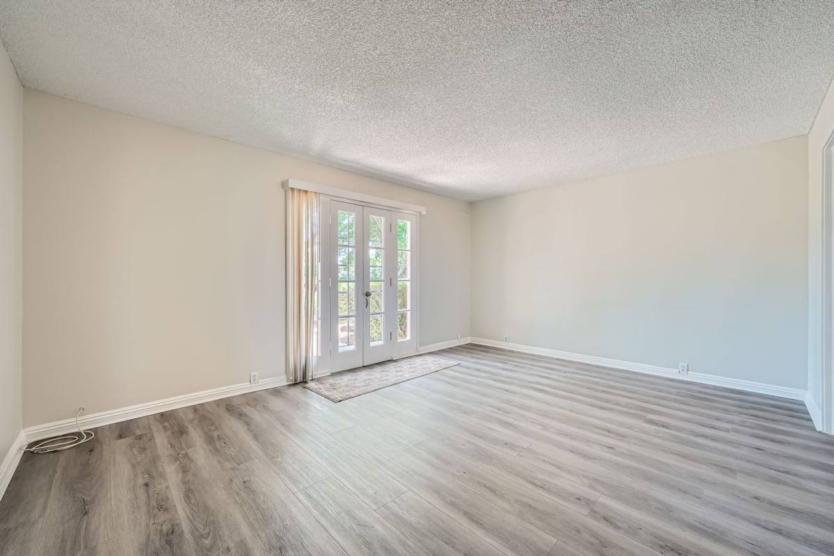 Townhouse for rent at 1100 Tam O Shanter, Las Vegas, NV 89109
