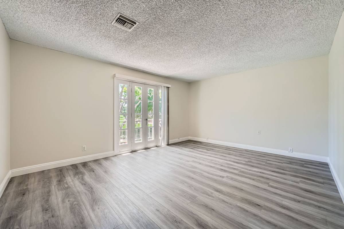 Townhouse for rent at 1100 Tam O Shanter, Las Vegas, NV 89109