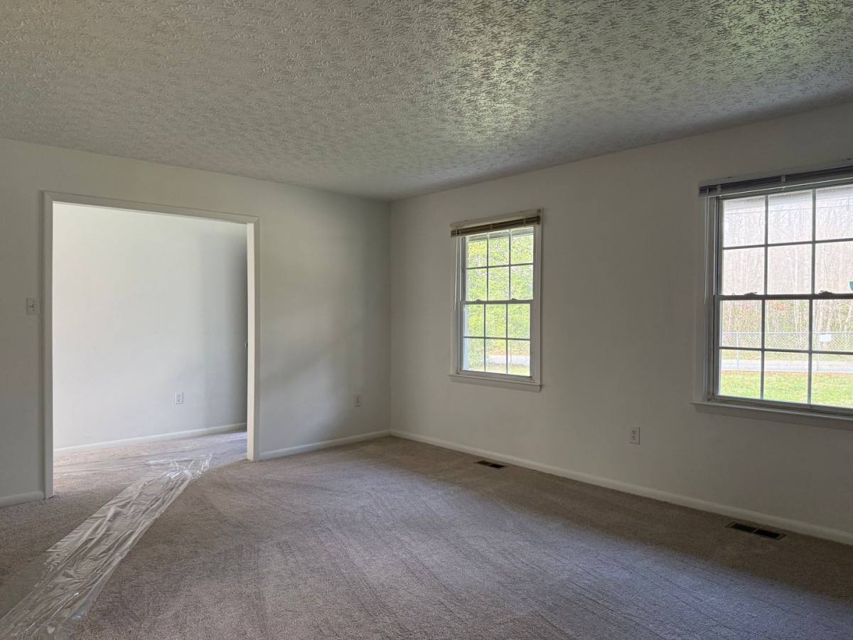 House for rent at 34 Fortune St, Black Mountain, NC 28711