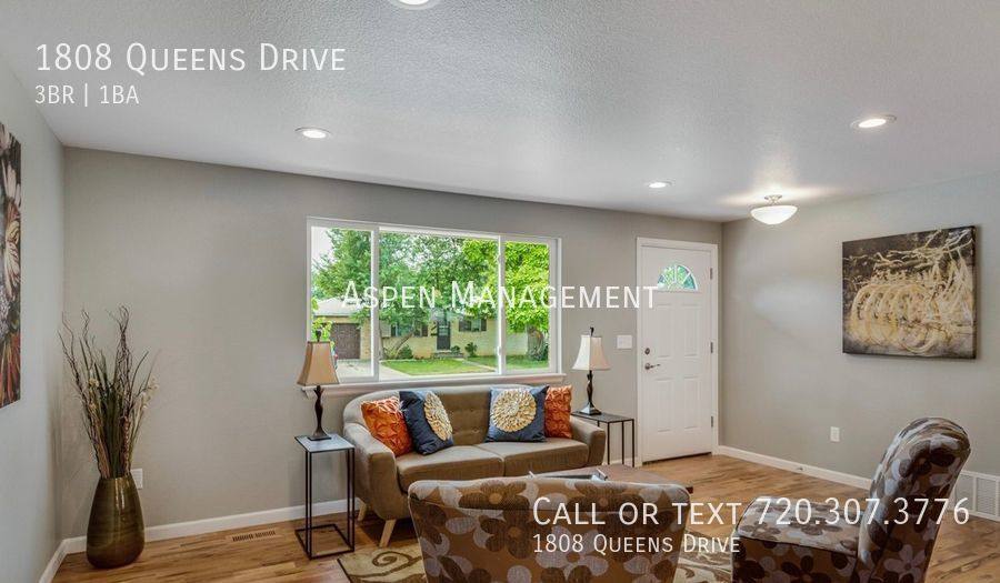 House for rent at 1808 Queens Dr, Longmont, CO 80501
