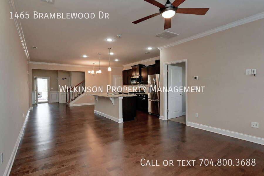 Townhouse for rent at 1465 Bramblewood Dr, Fort Mill, SC 29708