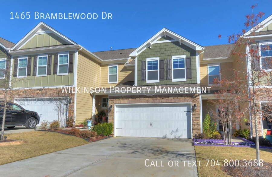 Townhouse for rent at 1465 Bramblewood Dr, Fort Mill, SC 29708