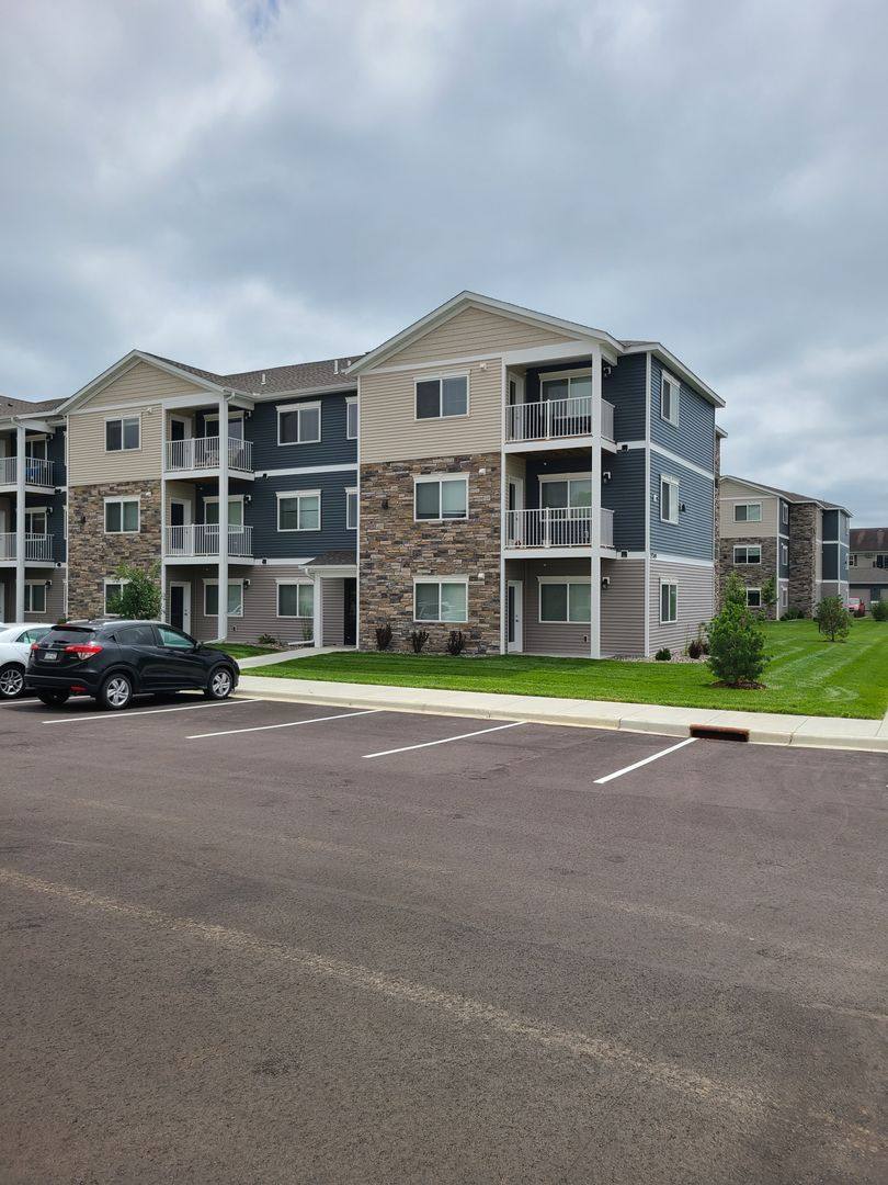 Apartment for rent at 25749 4th St W, Zimmerman, MN 55398