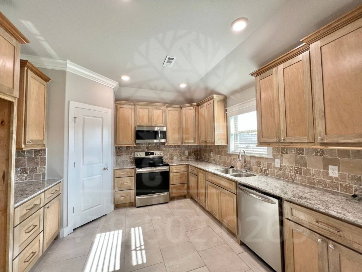 House for rent at 905 Jameson St, Springdale, AR 72762