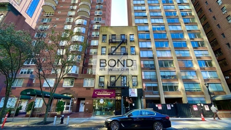 Apartment for rent at 414 E 58th St #A3, New York, NY 10022