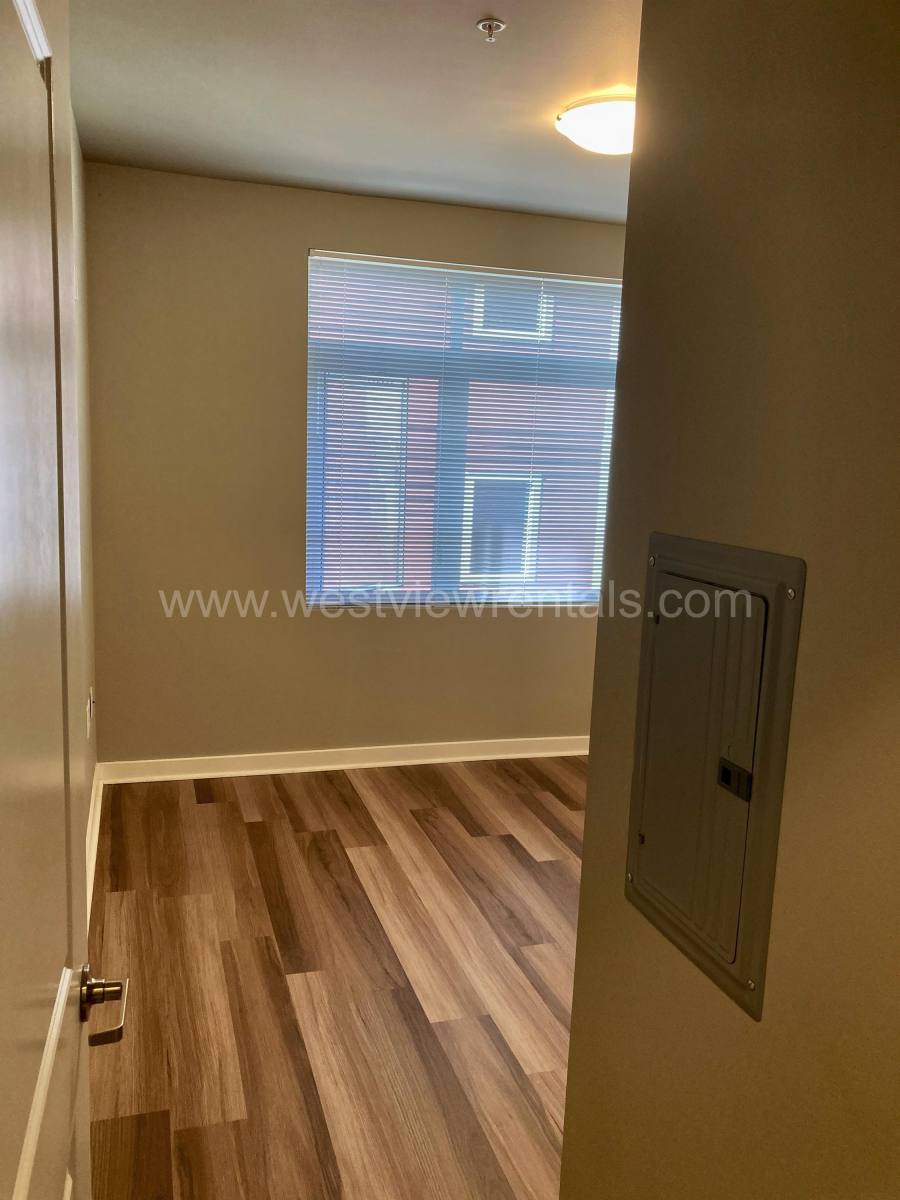 Townhouse for rent at 1010 Railroad Ave #201, Bellingham, WA 98225