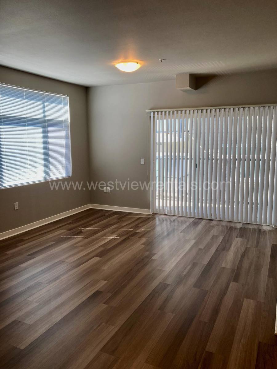 Townhouse for rent at 1010 Railroad Ave #201, Bellingham, WA 98225