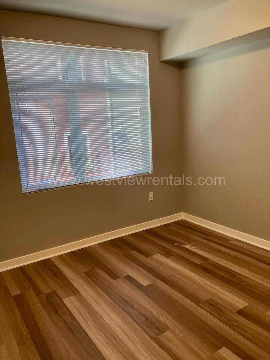 Townhouse for rent at 1010 Railroad Ave #201, Bellingham, WA 98225