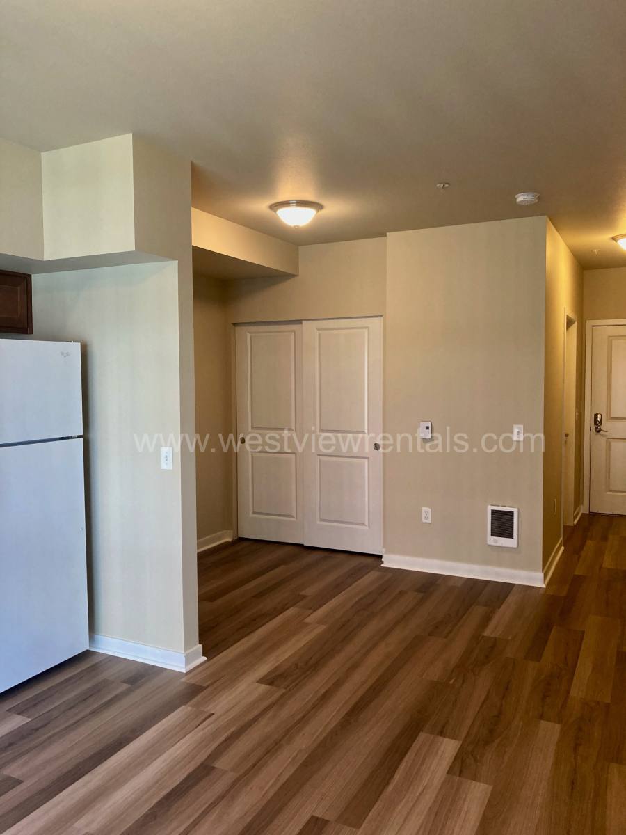 Apartment for rent at 1020 Railroad Ave #310, Bellingham, WA 98225