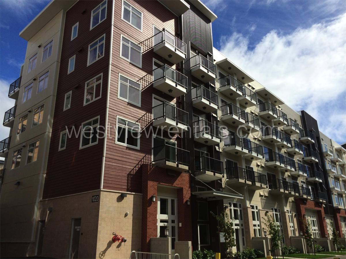 Apartment for rent at 1020 Railroad Ave #413, Bellingham, WA 98225