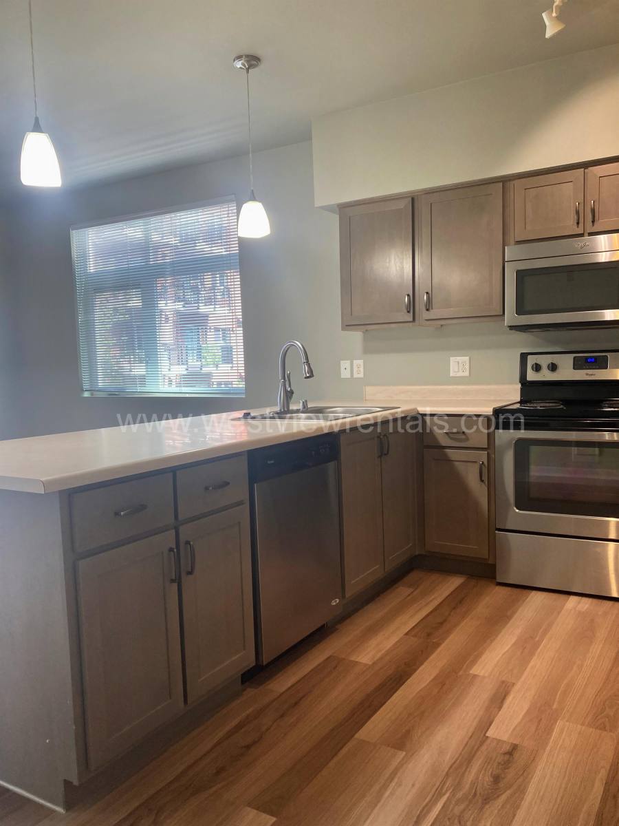 Apartment for rent at 203 E Laurel St #214, Bellingham, WA 98225