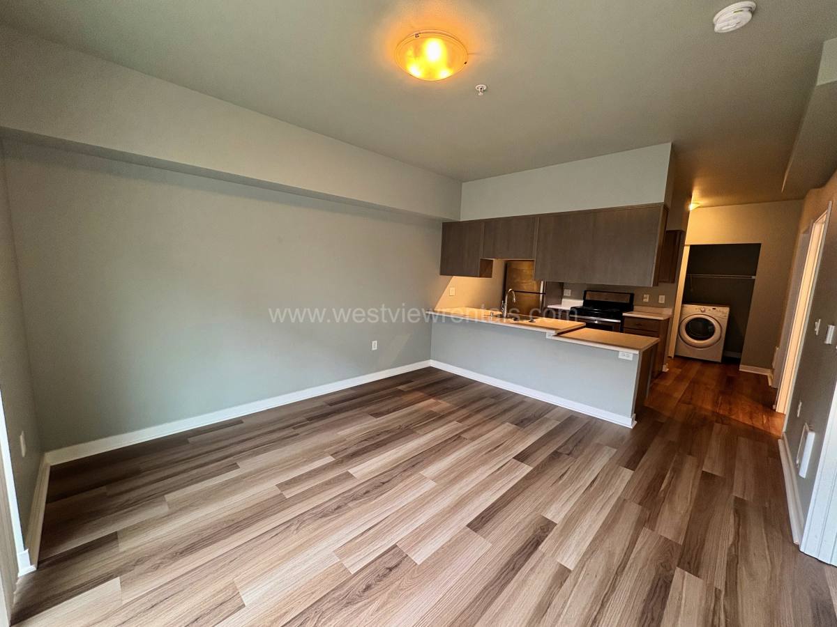Apartment for rent at 203 E Laurel St #305, Bellingham, WA 98225