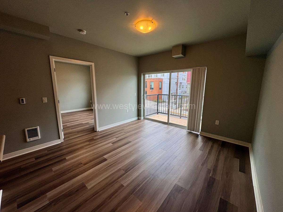 Apartment for rent at 203 E Laurel St #305, Bellingham, WA 98225
