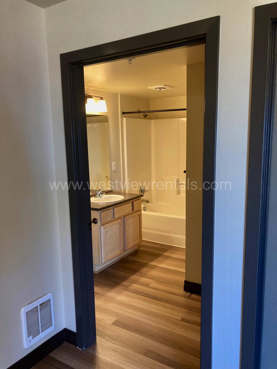 Apartment for rent at 112 E Maple St #506, Bellingham, WA 98225