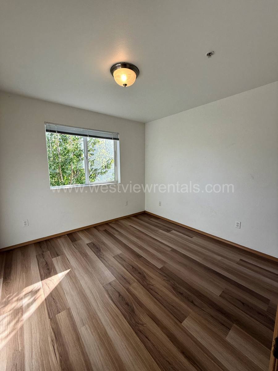 Apartment for rent at 524 32nd St #305, Bellingham, WA 98225