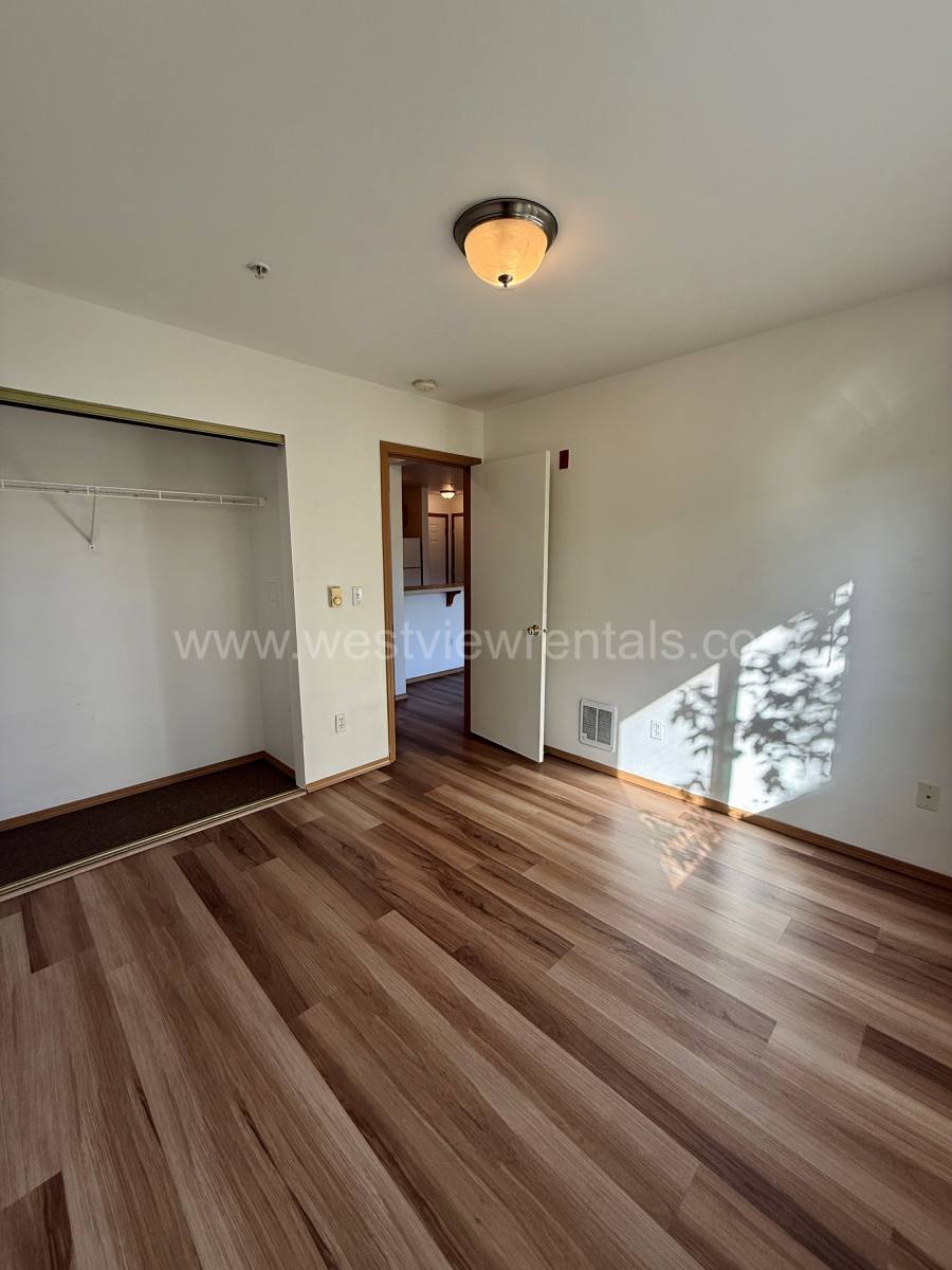 Apartment for rent at 524 32nd St #305, Bellingham, WA 98225