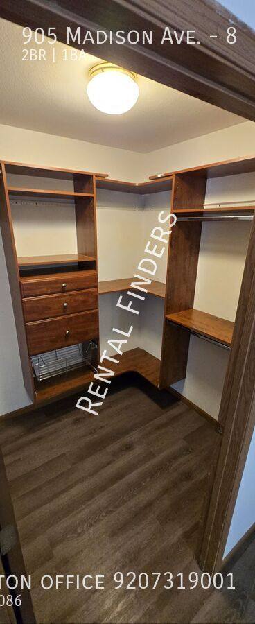 Apartment for rent at 905 Madison Ave #8, Marinette, WI 54143