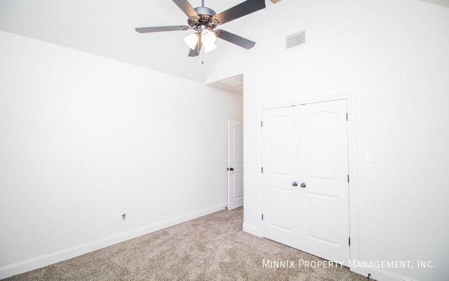 Townhouse for rent at 1603 102nd St #A, Lubbock, TX 79423