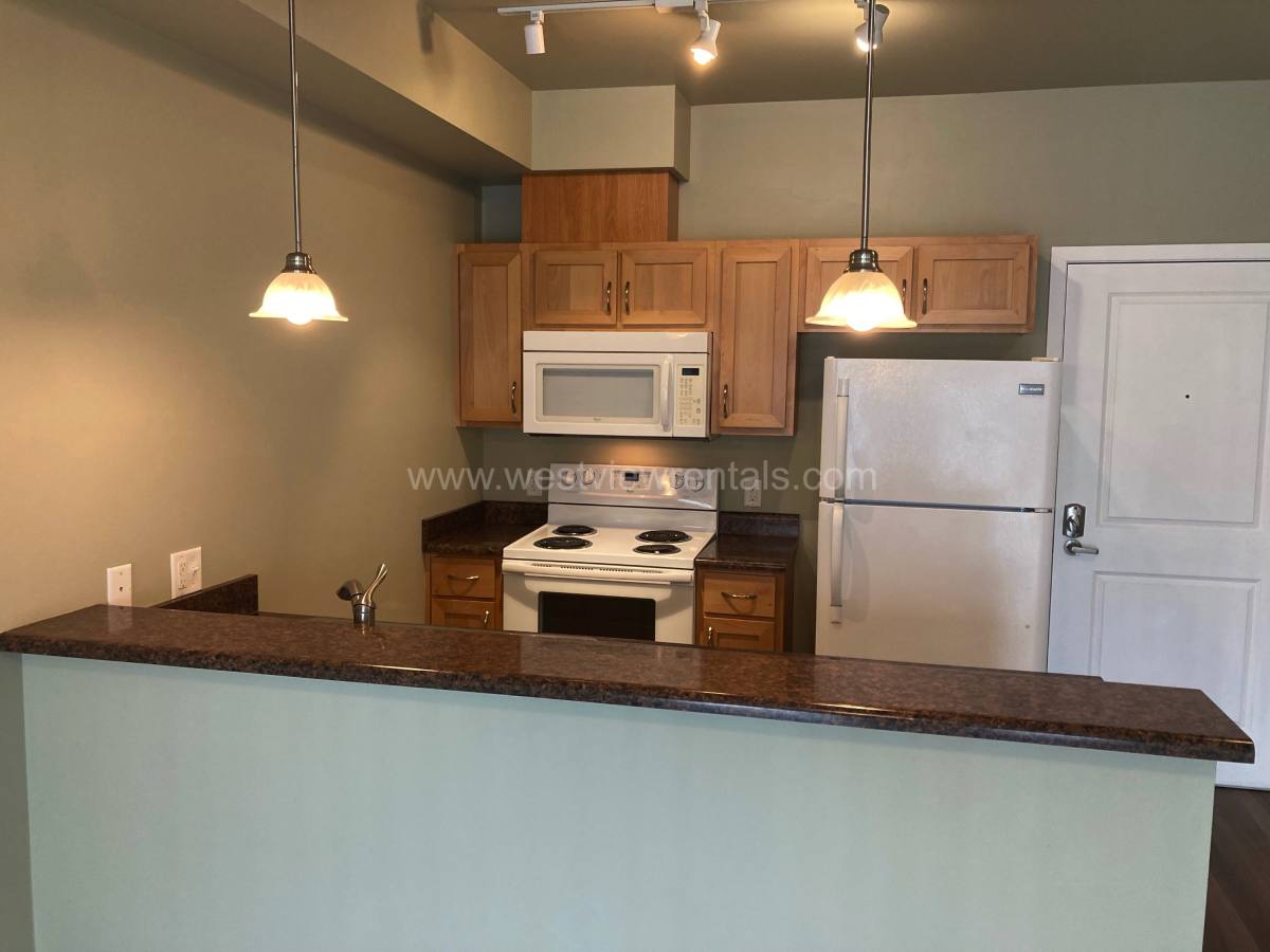 Apartment for rent at 200 E Maple St #312, Bellingham, WA 98225