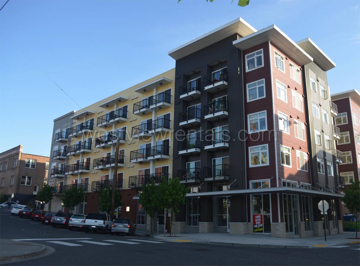 Apartment for rent at 200 E Maple St #412, Bellingham, WA 98225