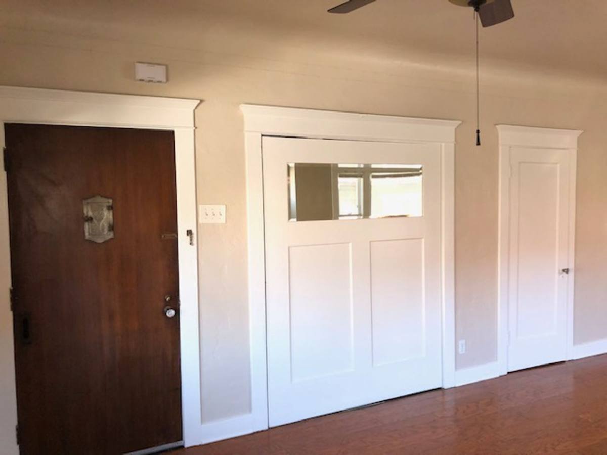 Apartment for rent at 1144 Appleton St, Long Beach, CA 90802