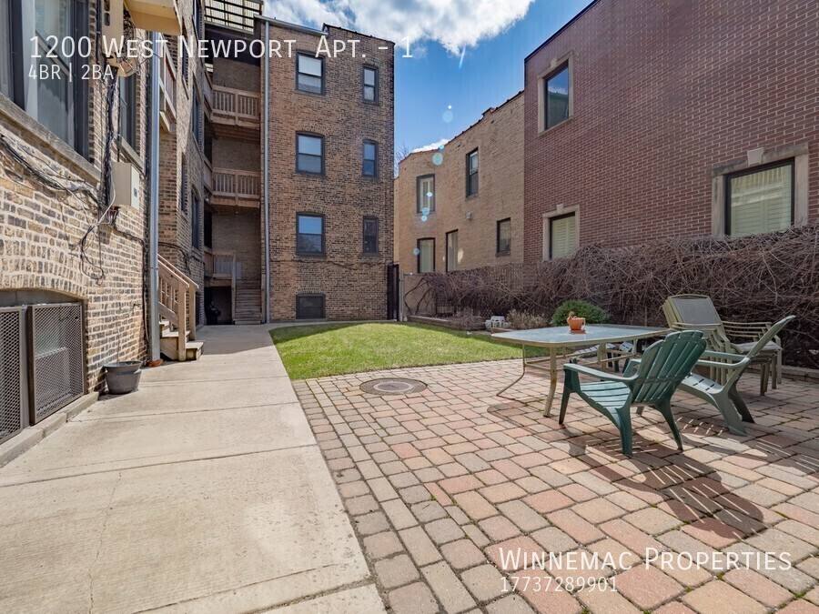 Apartment for rent at 1200 W Newport #1, Chicago, IL 60657