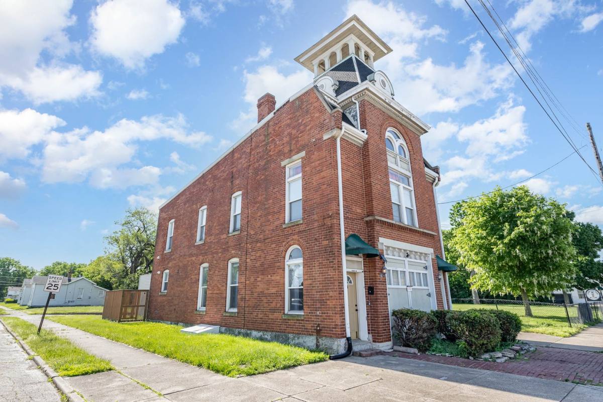 Apartment for rent at 101 Crawford St, Middletown, OH 45044