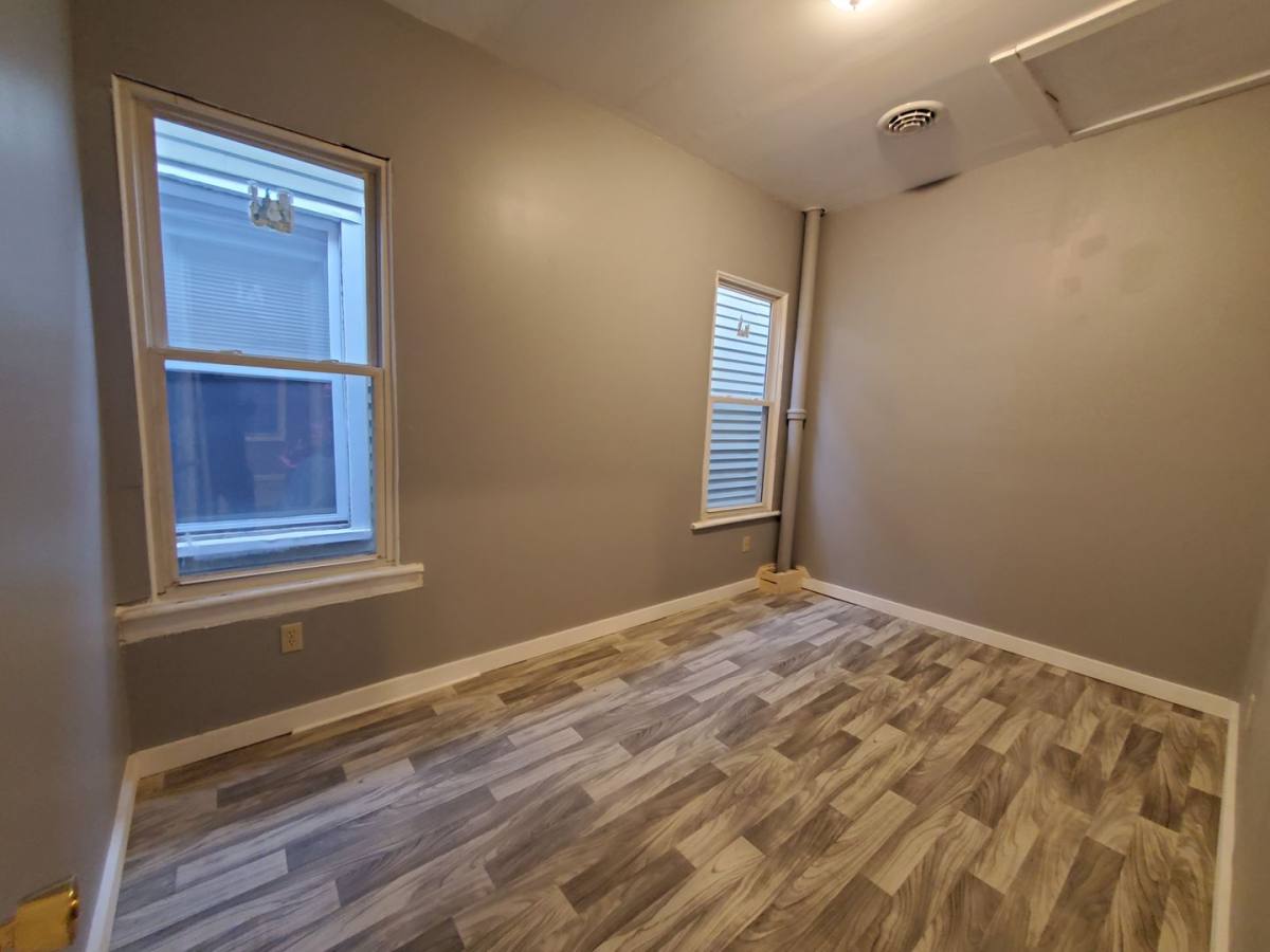 Apartment for rent at 159 Main St, Cohoes, NY 12047