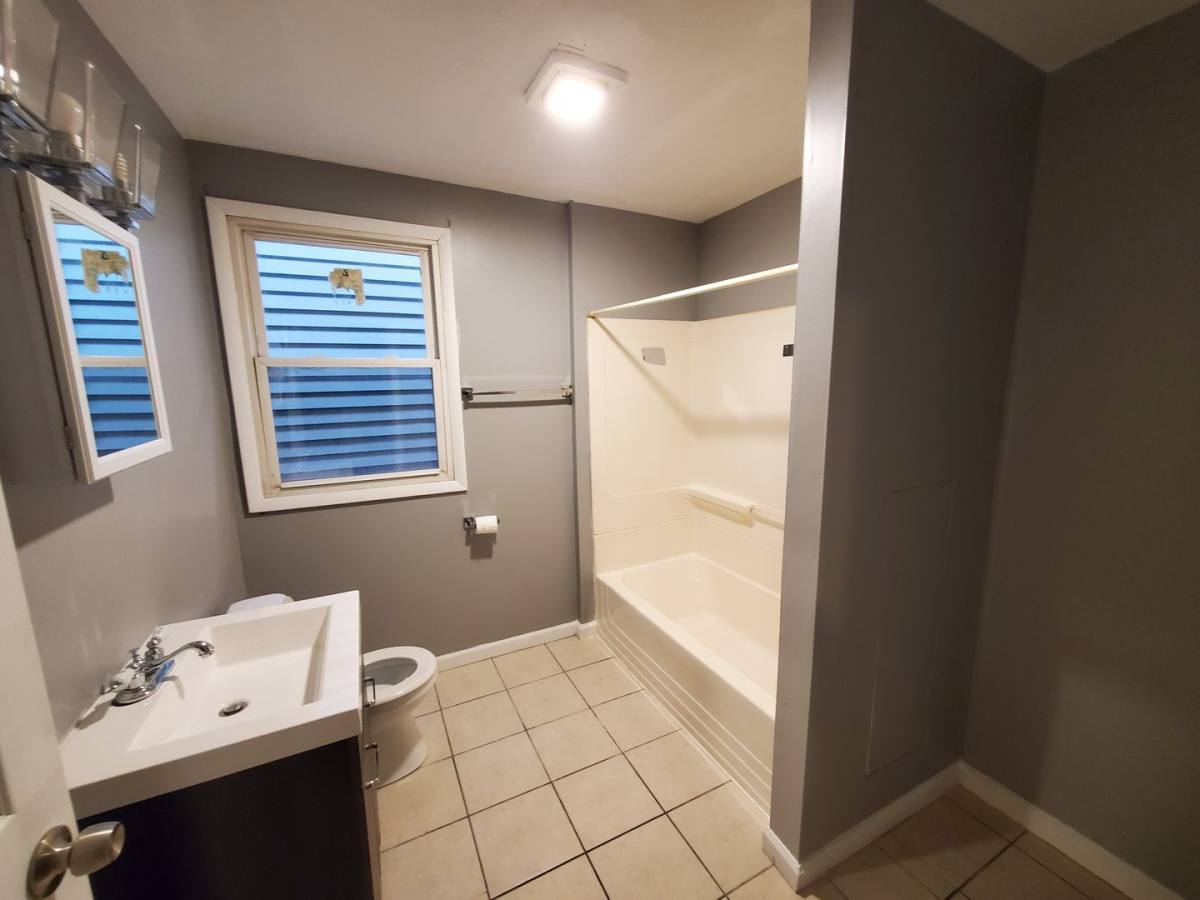Apartment for rent at 159 Main St, Cohoes, NY 12047