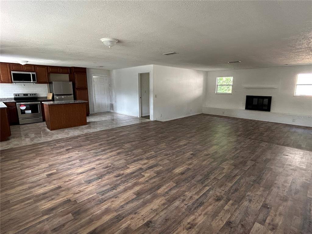 Apartment for rent at 1315 Laurel Dr, Daytona Beach, FL 32117