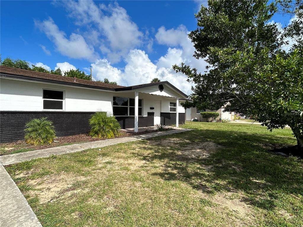 Apartment for rent at 1315 Laurel Dr, Daytona Beach, FL 32117