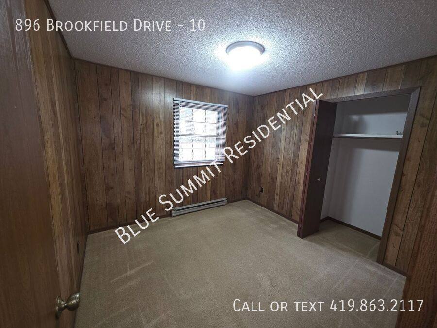 Apartment for rent at 896 Brookfield Dr #10, Mansfield, OH 44907