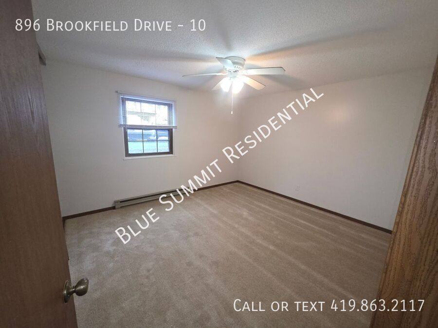 Apartment for rent at 896 Brookfield Dr #10, Mansfield, OH 44907