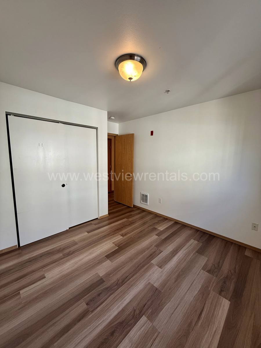 Apartment for rent at 524 32nd St #404, Bellingham, WA 98225