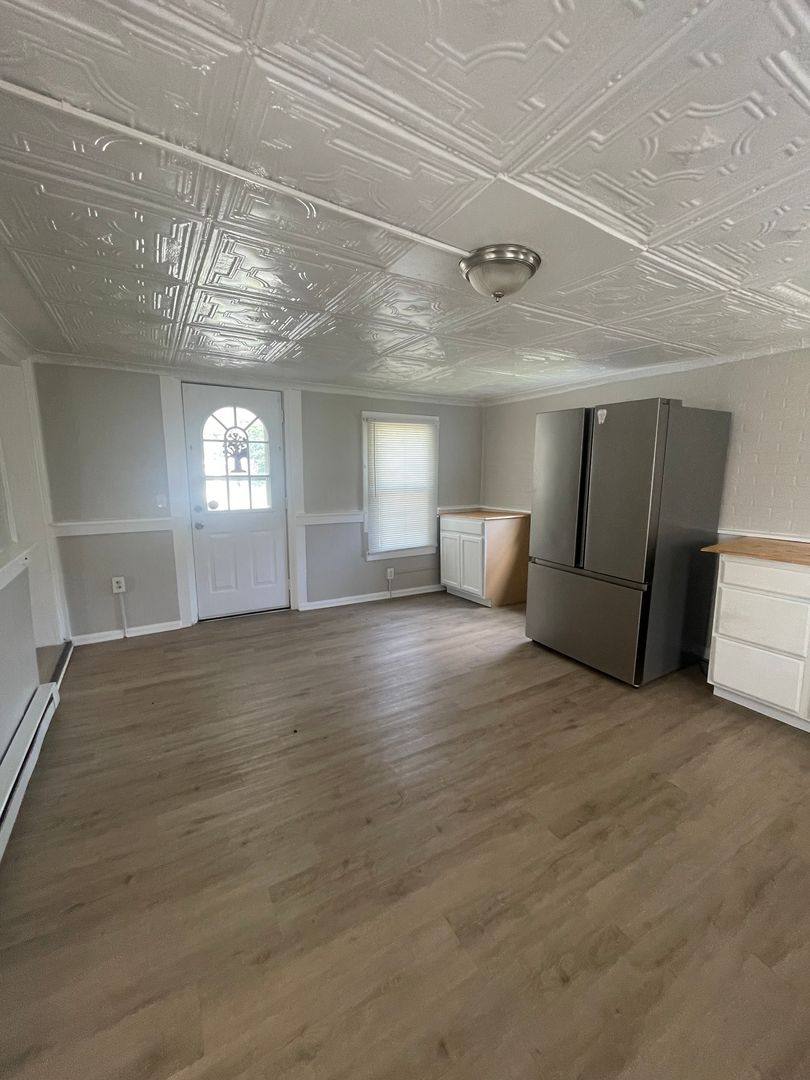 House for rent at 21328 Mount Lena Rd, Boonsboro, MD 21713