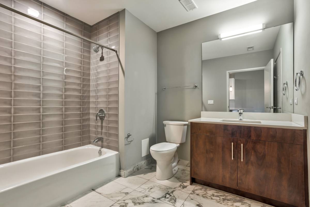Apartment for rent at 851 W Grand #303, Chicago, IL 60642