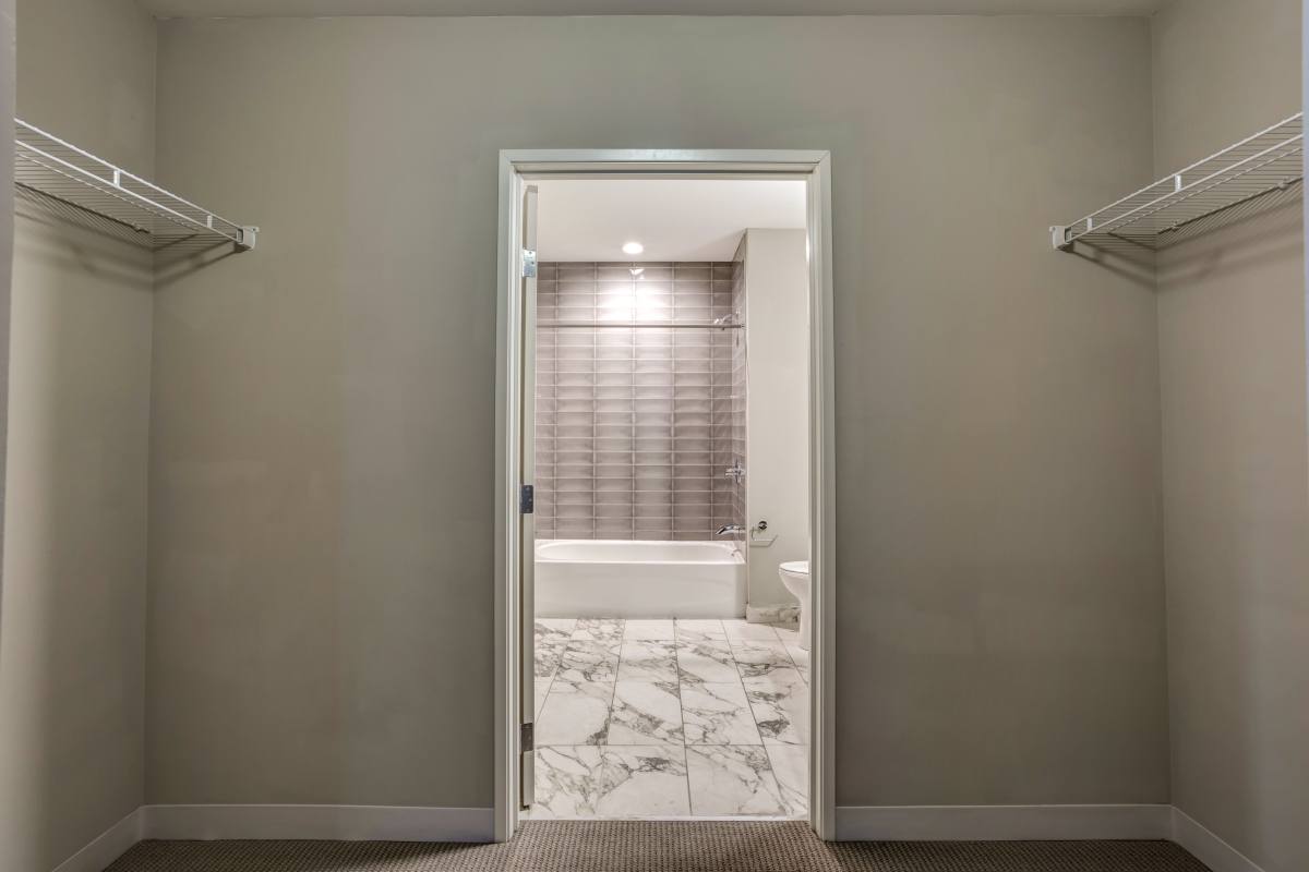 Apartment for rent at 851 W Grand #303, Chicago, IL 60642