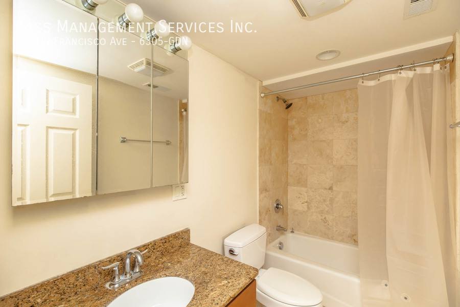 Apartment for rent at 6305 N Francisco Ave #GDN, Chicago, IL 60659