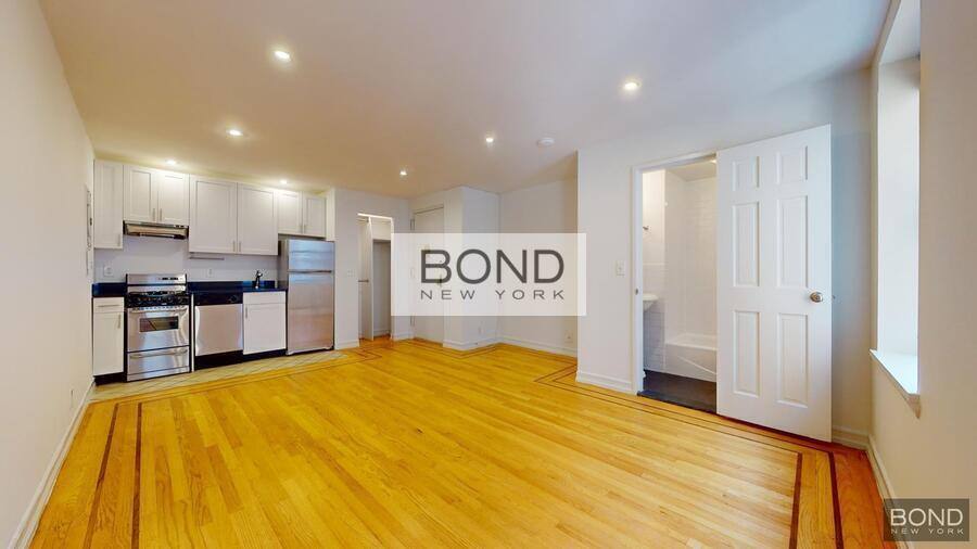 Apartment for rent at 30 Charlton St #K, New York, NY 10014